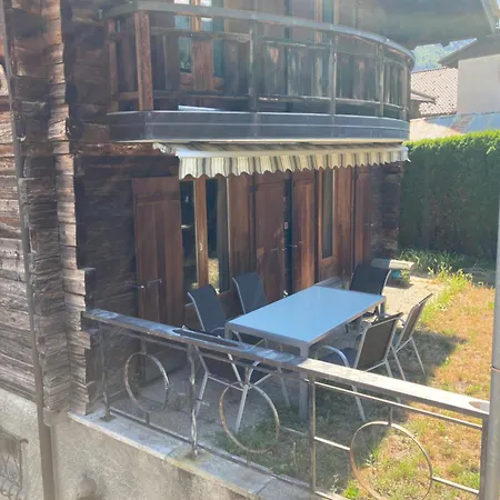 Chalet, Bagnes, Suisse בקתה Le Châble